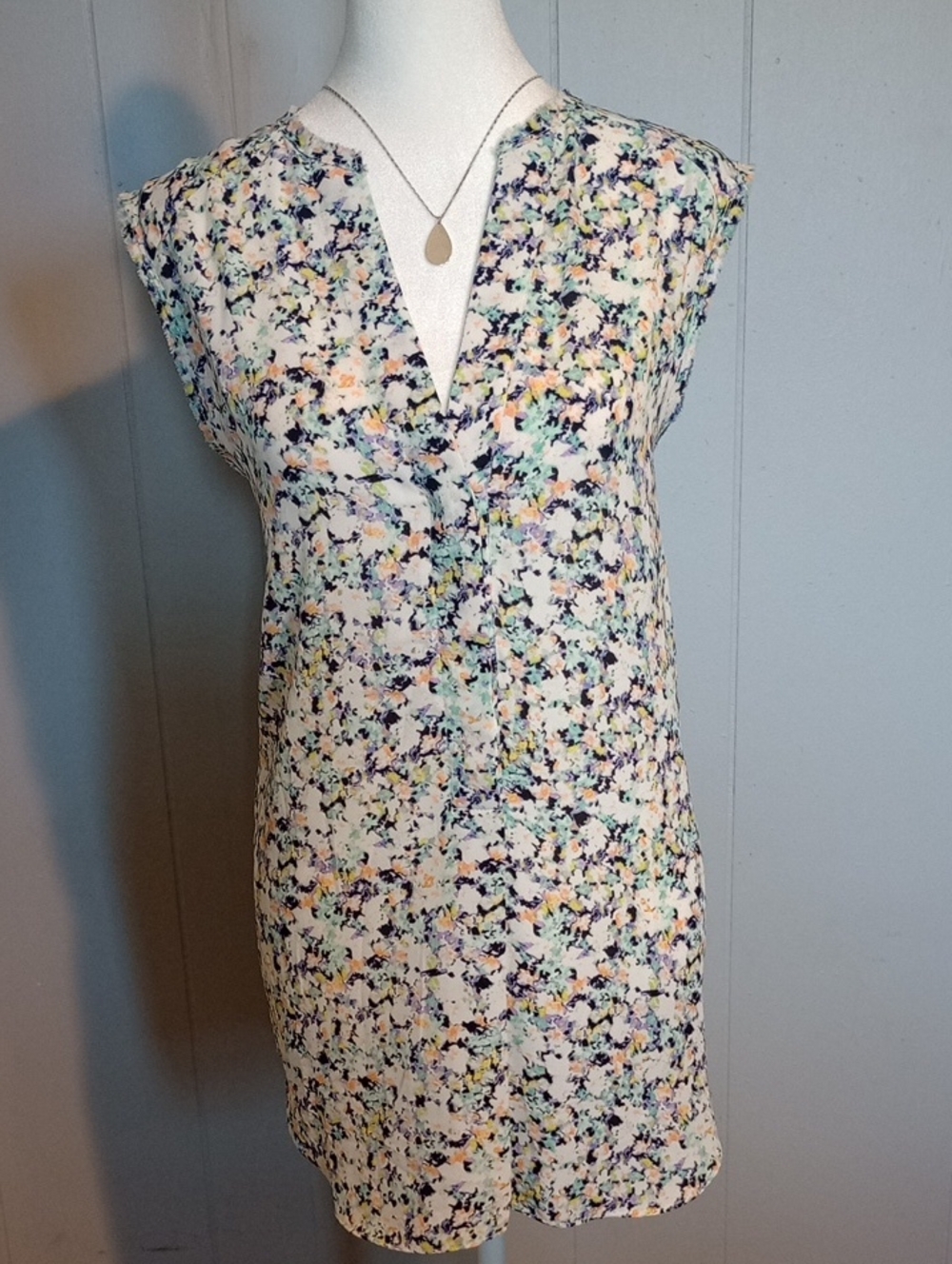 H&M Colorful Abstract Sleeveless Top Size 10